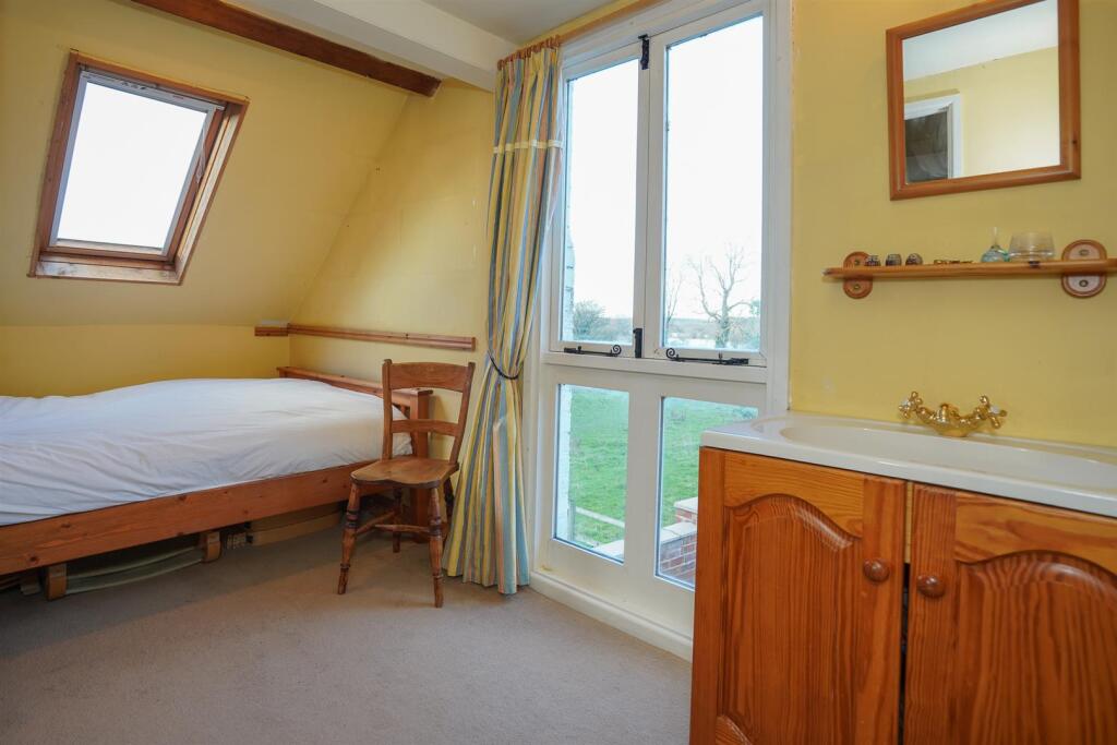 Additional property image - School Lane, Hunningham, Leamington Spa