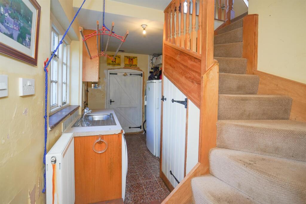 Additional property image - School Lane, Hunningham, Leamington Spa