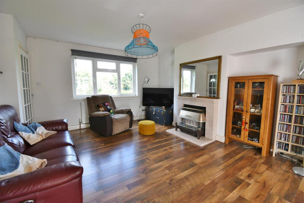 Additional property image - Fosse Way, Stretton on Dunsmore, Rugby
