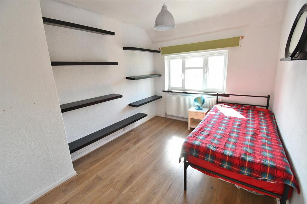 Additional property image - Fosse Way, Stretton on Dunsmore, Rugby
