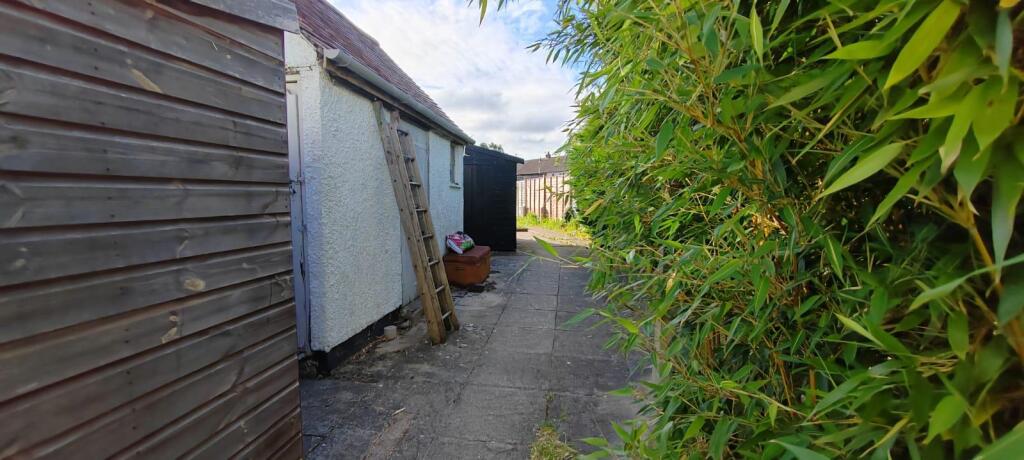 Additional property image - Fosse Way, Stretton on Dunsmore, Rugby