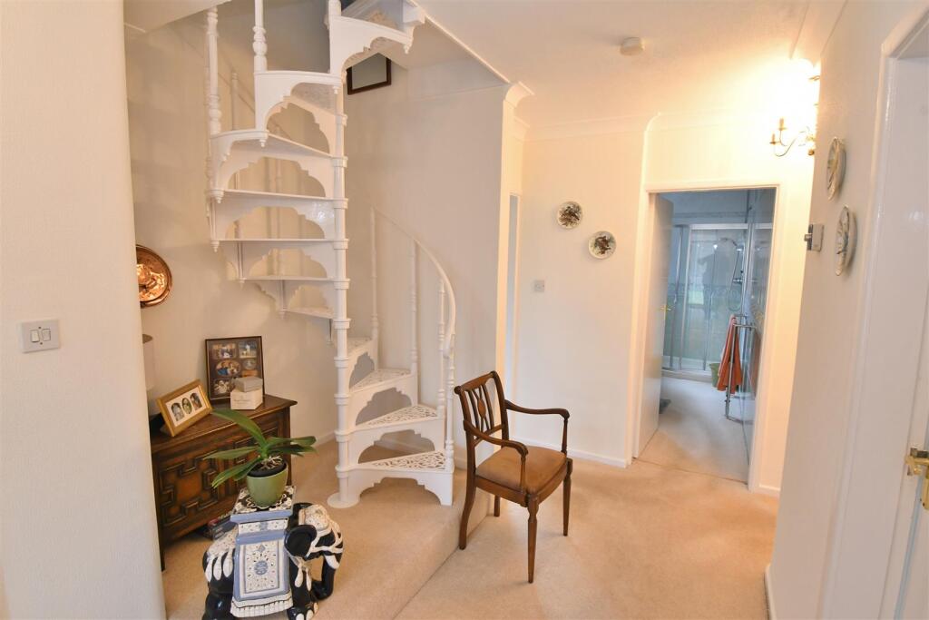Additional property image - Cubbington Road, Leamington Spa