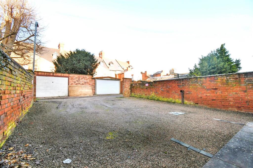 Additional property image - Heath Terrace Leamington Spa