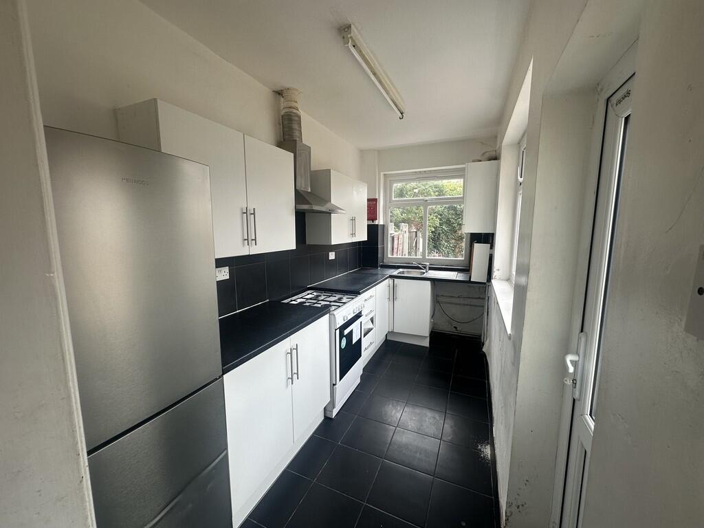 Main image of property: Breamore Road, IG3