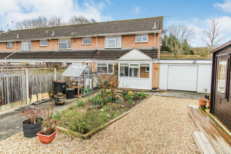 3 bedroom end of terrace house for sale in Downside CloseBlandford