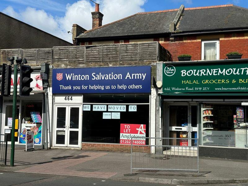 High street retail property for rent in 464 Wimborne Road, Winton