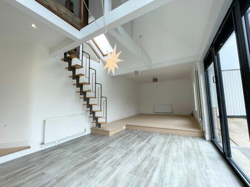 Additional property image - Leslie Road
Lower Parkstone
Poole
Dorset