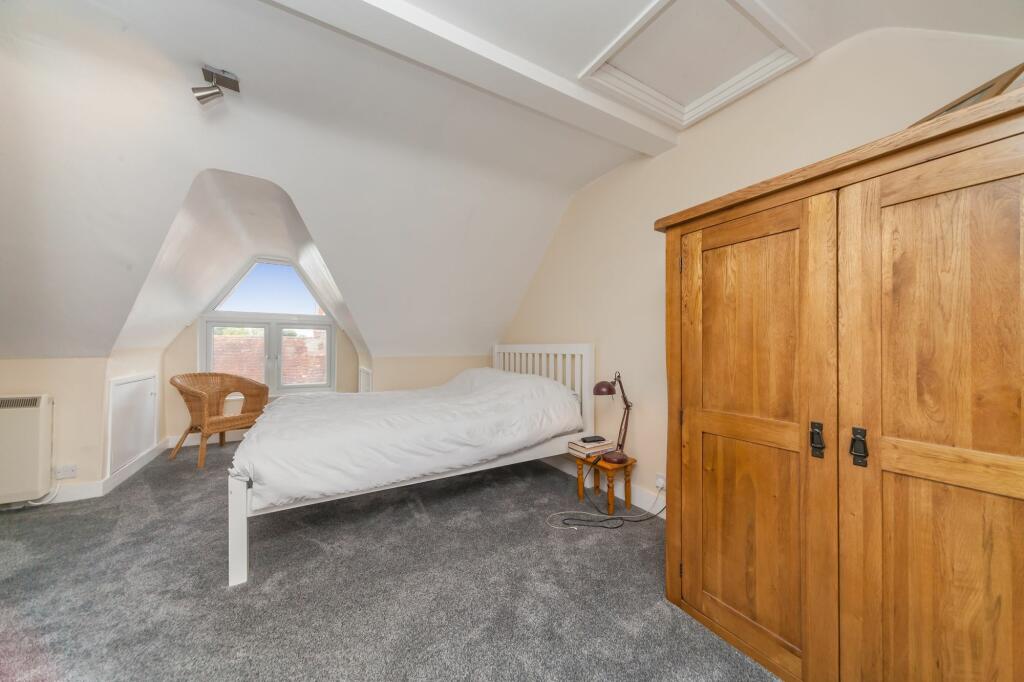 Additional property image - 1 Gladstone Buildings, High Street, BN8
