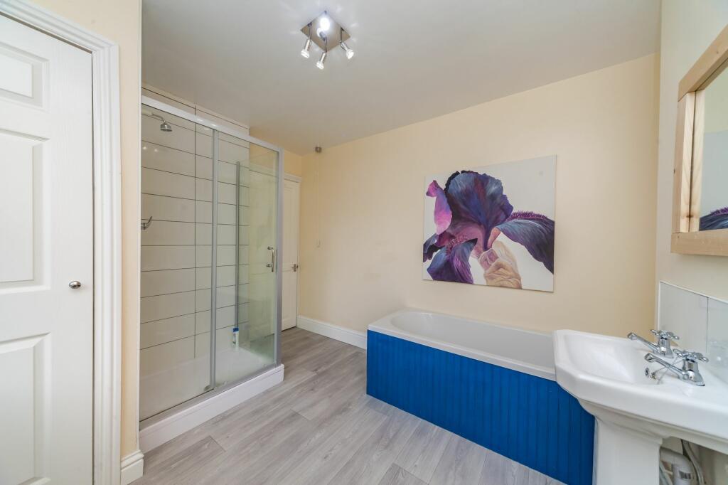 Additional property image - 1 Gladstone Buildings, High Street, BN8