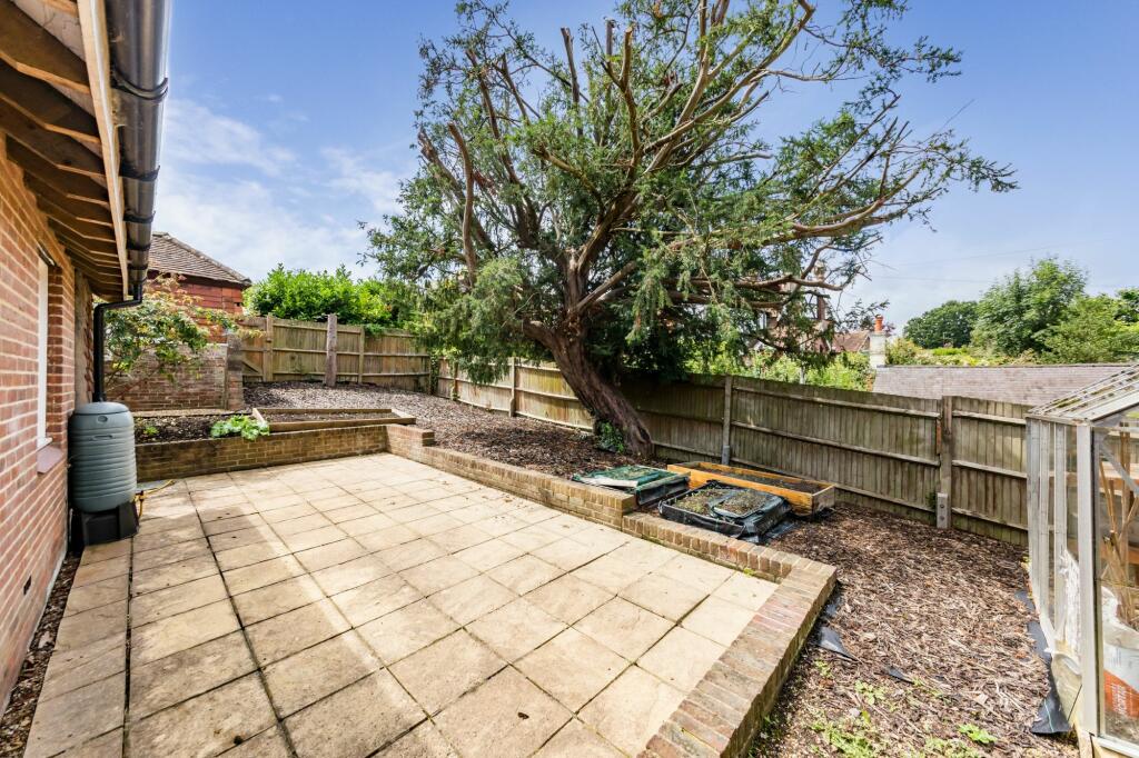 Additional property image - Grantham Bank, Barcombe, BN8