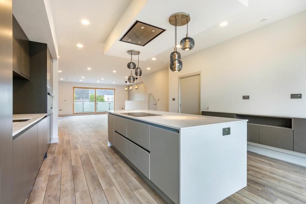 Additional property image - Daveys Lane, Lewes, BN7