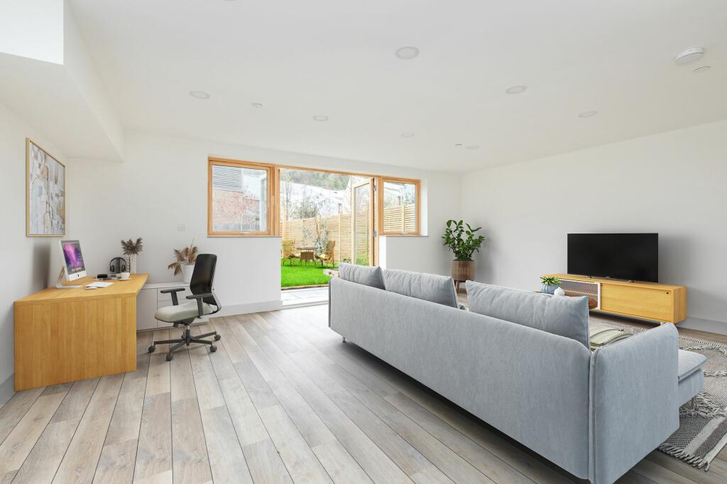 Additional property image - Daveys Lane, Lewes, BN7