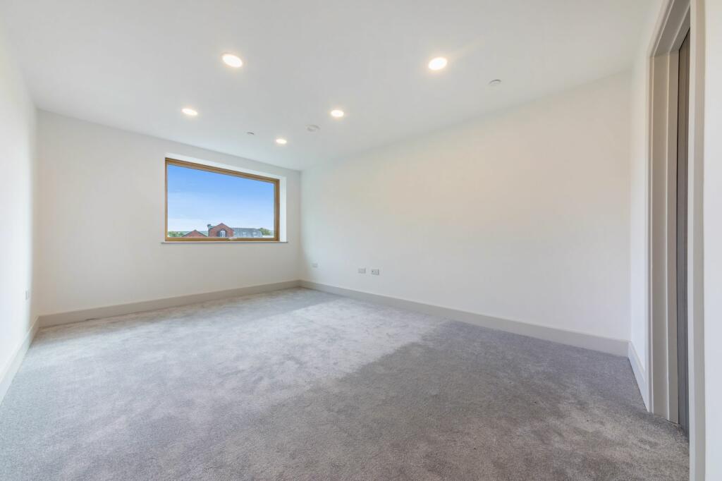 Additional property image - Daveys Lane, Lewes, BN7