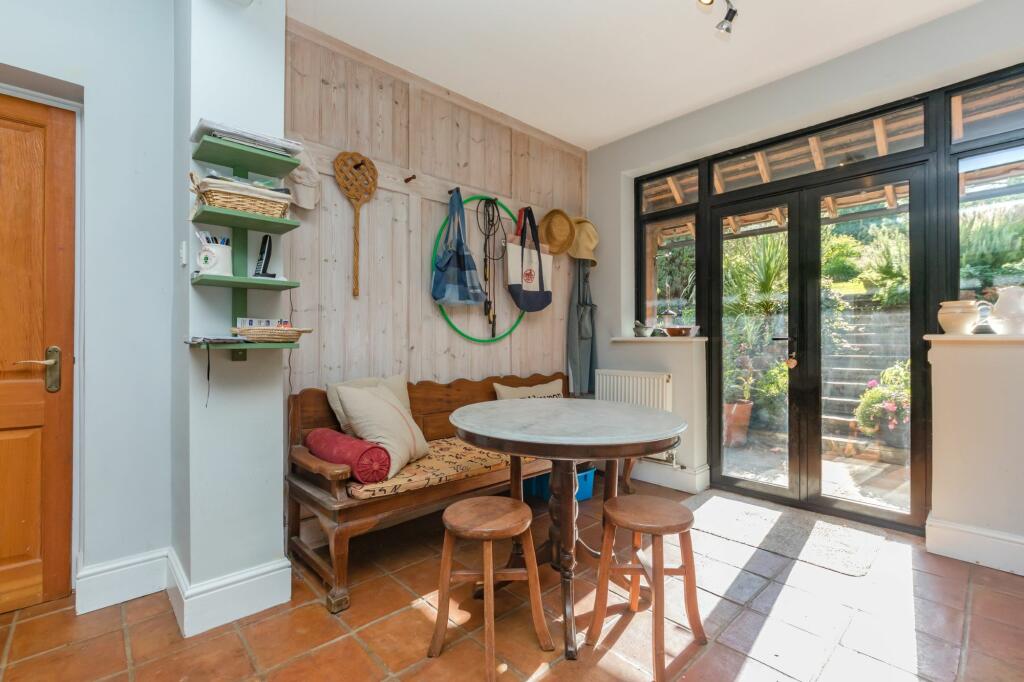 Additional property image - King Henrys Road, Lewes, BN7