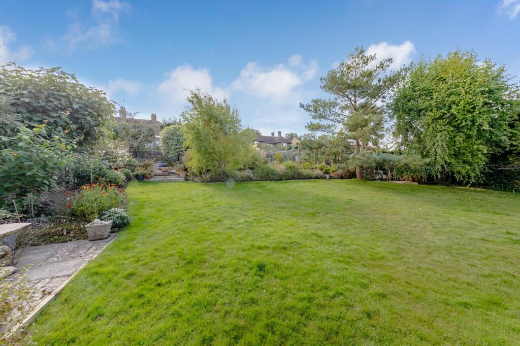 Additional property image - King Henrys Road, Lewes, BN7
