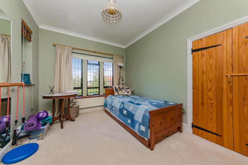 Additional property image - King Henrys Road, Lewes, BN7