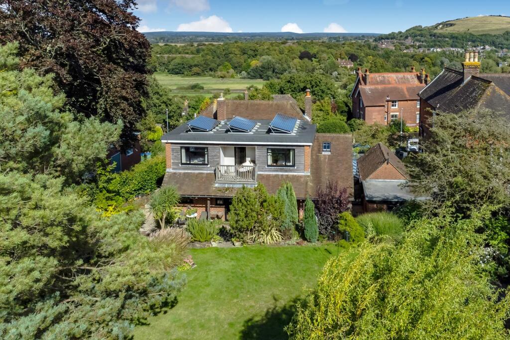 Additional property image - King Henrys Road, Lewes, BN7