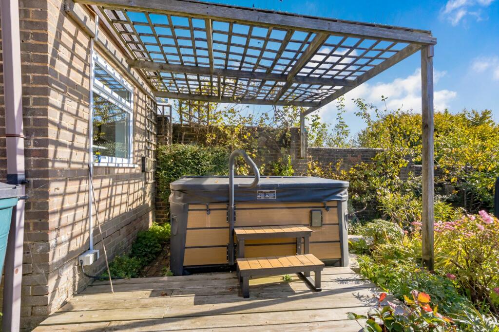 Additional property image - Kingston Ridge, Kingston, BN7
