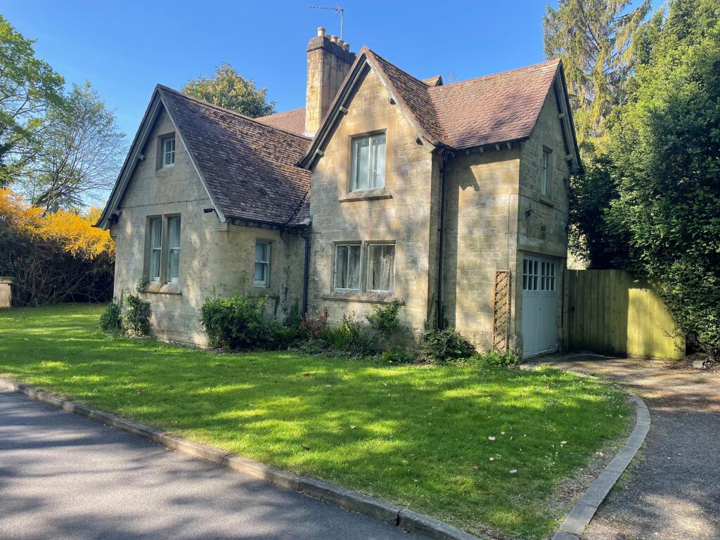 Main image of property: Heythrop Estate, Enstone, OX7