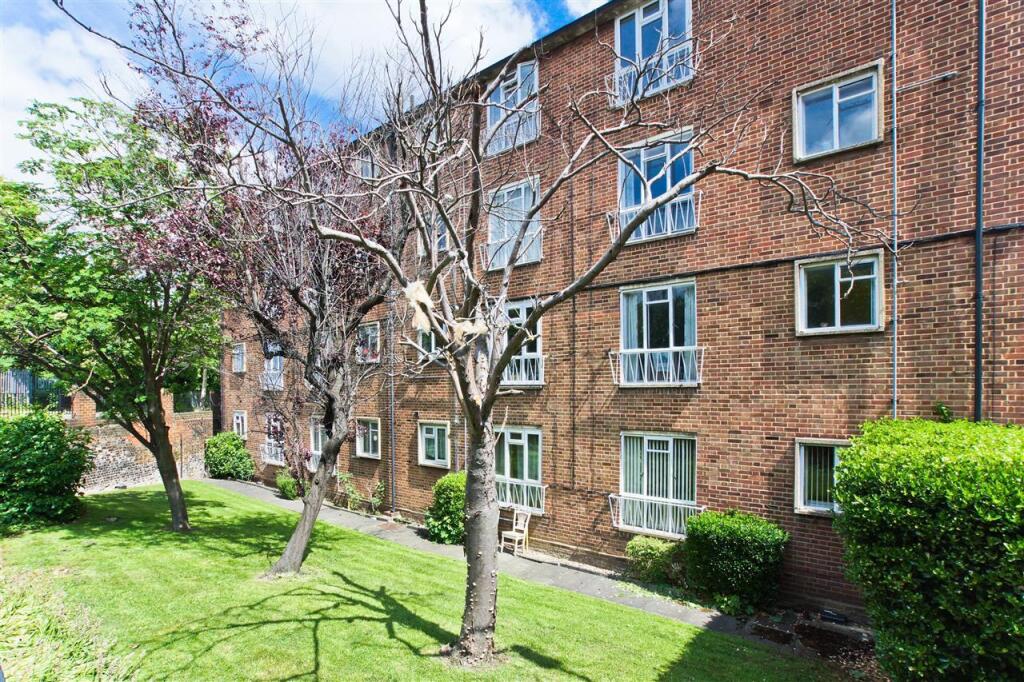 Main image of property: Hunter House, Junction Road, London
