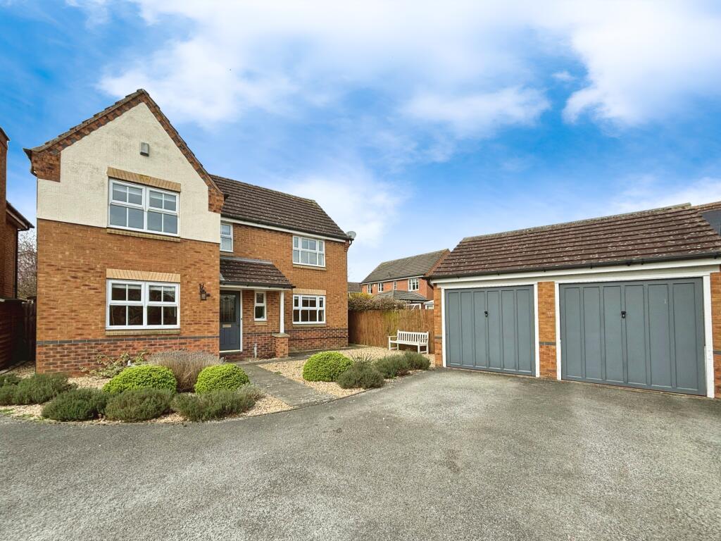 4 bedroom detached house for rent in Beresford Drive, Sudbrooke