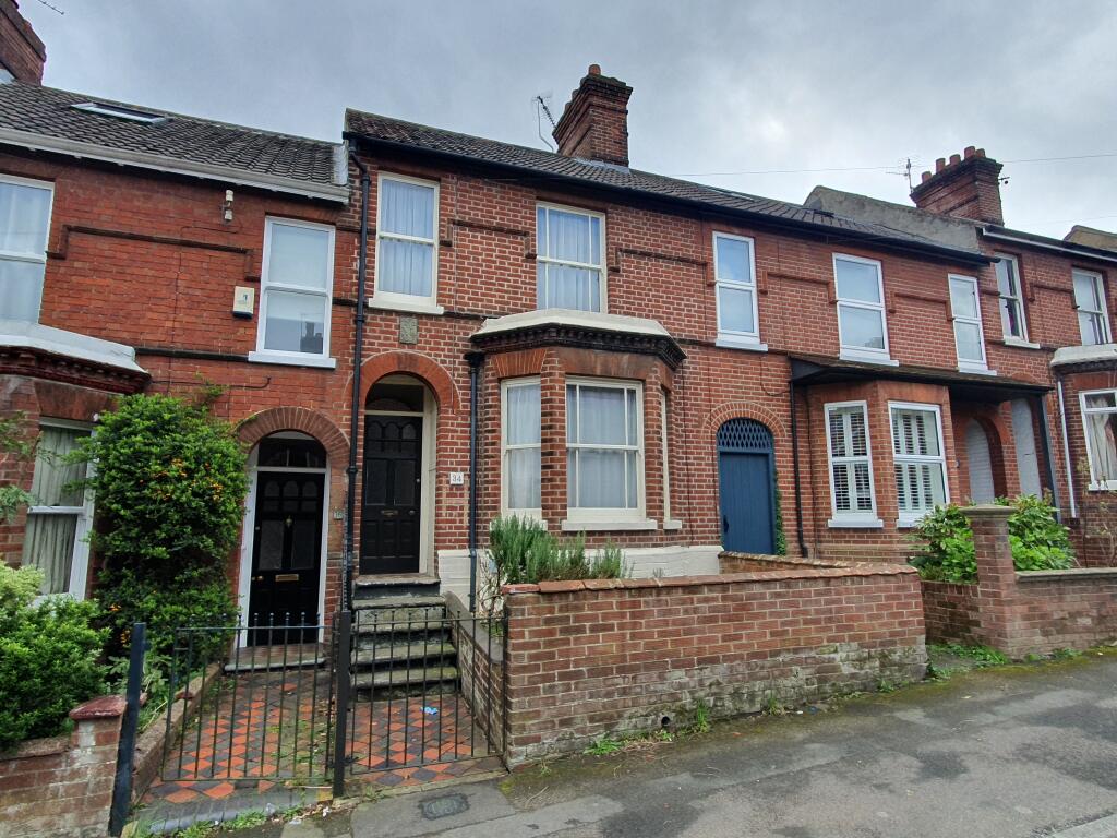 3 bedroom terraced house for rent in Buxton Road, Norwich, Norfolk, NR3