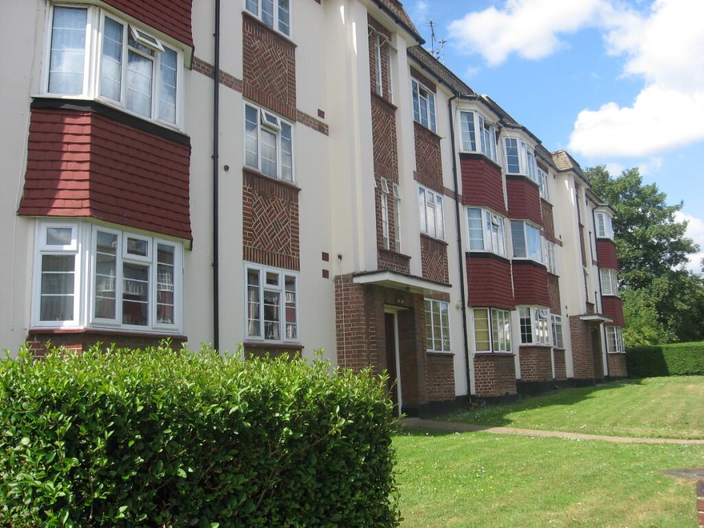 Amblecote Road Grove Park SE12