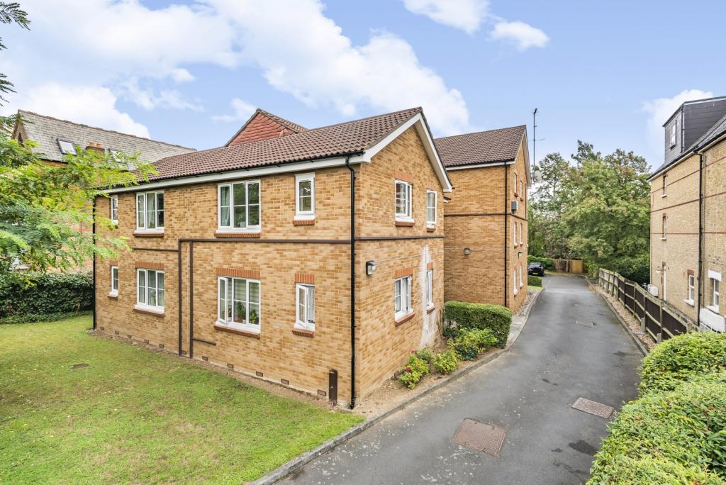 1 bedroom flat for sale in Lawrie Park Road London SE26