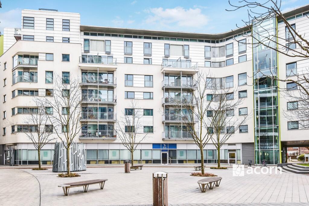 Main image of property: Long Lane London SE1