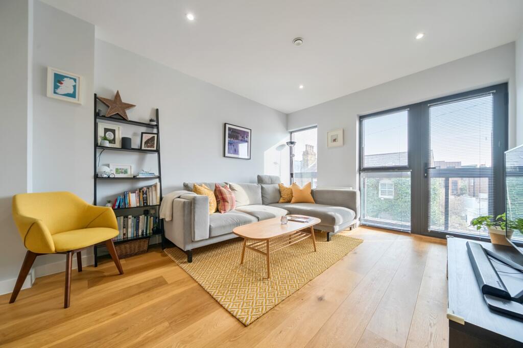 Main image of property: Grove Vale London SE22