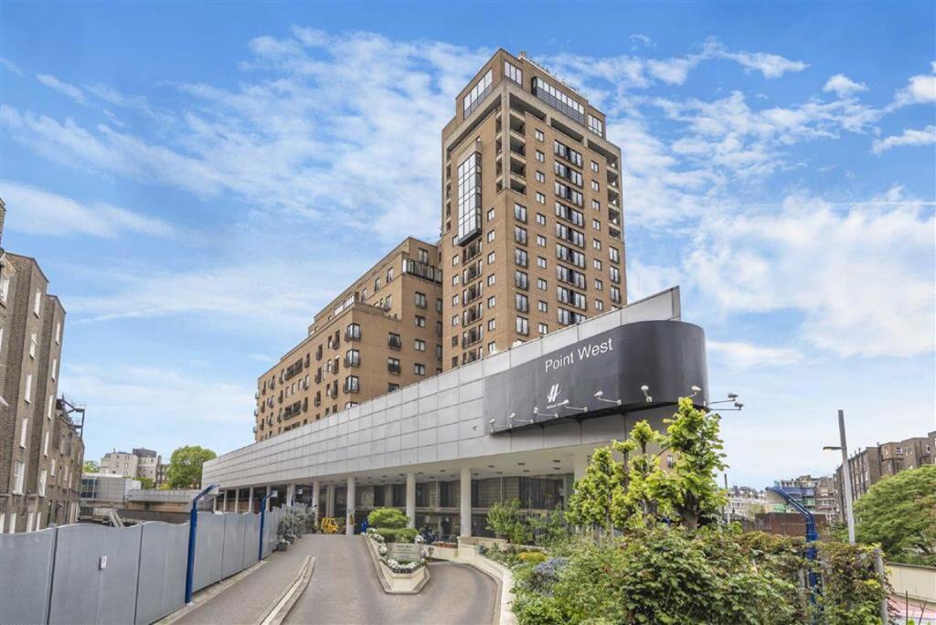 Main image of property: Cromwell Road, South Kensington