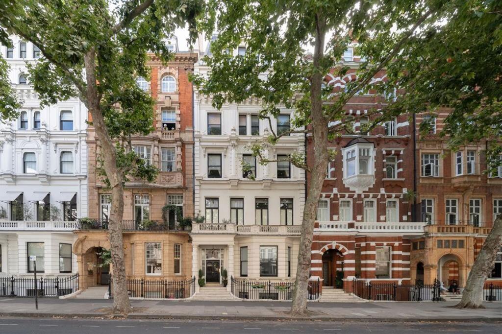 Main image of property: Queen's Gate, South Kensington