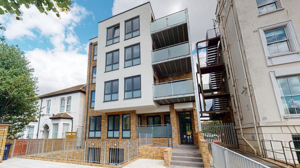 Main image of property: Lennard Road Croydon CR0