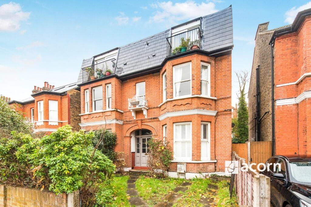 Main image of property: Victoria Crescent London SE19