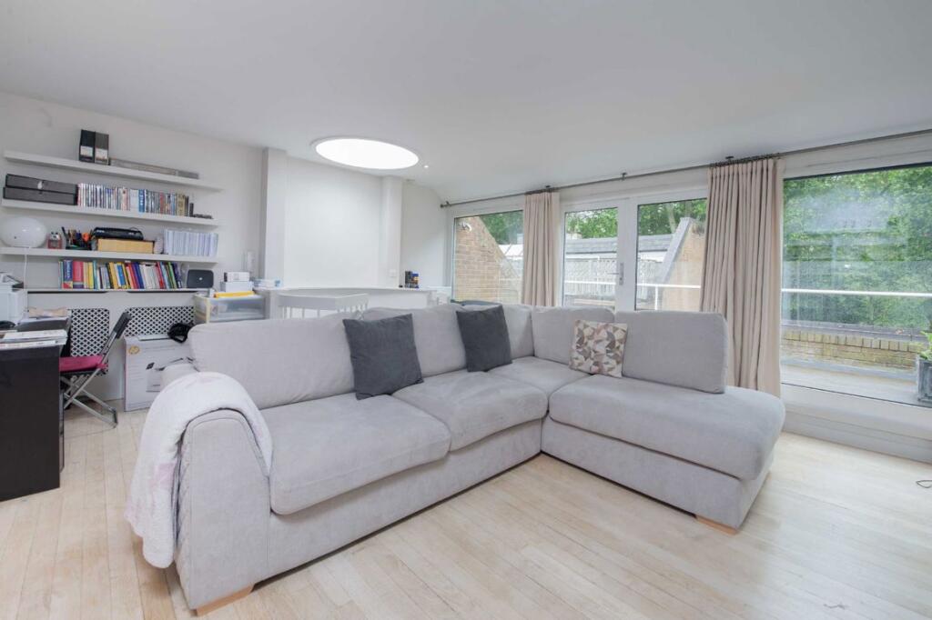 Main image of property: Hippodrome Mews, Notting Hill