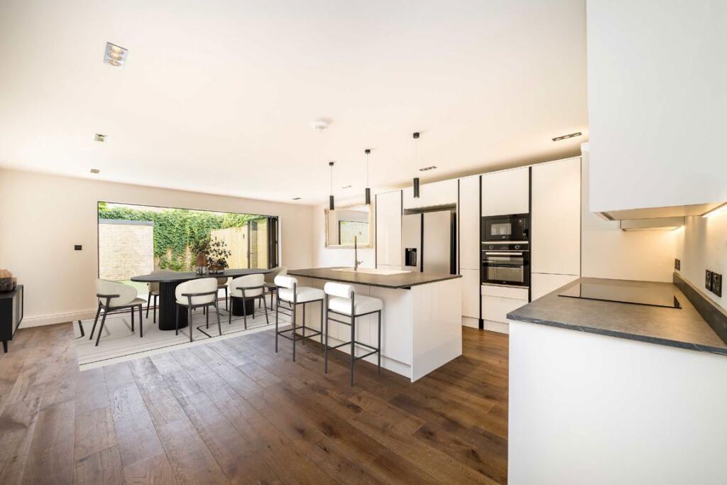 Main image of property: Avondale Park Gardens, Notting Hill