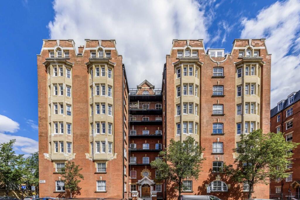 Main image of property: Moscow Road, Notting Hill