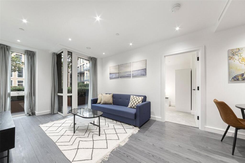 Main image of property: Glenthorne Road, London