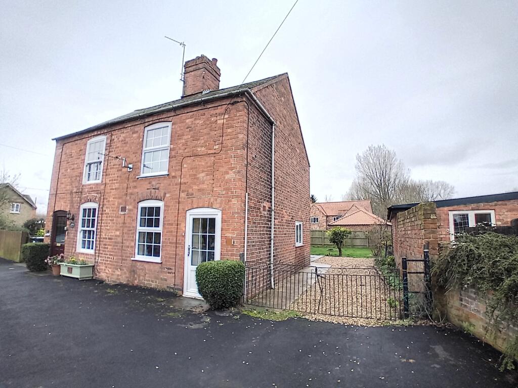 Main image of property: Main Street, Dorrington, LINCOLN