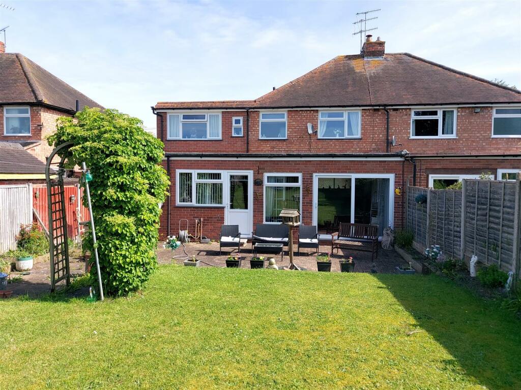4 bedroom semidetached house for sale in Trimpley Lane, Bewdley, DY12