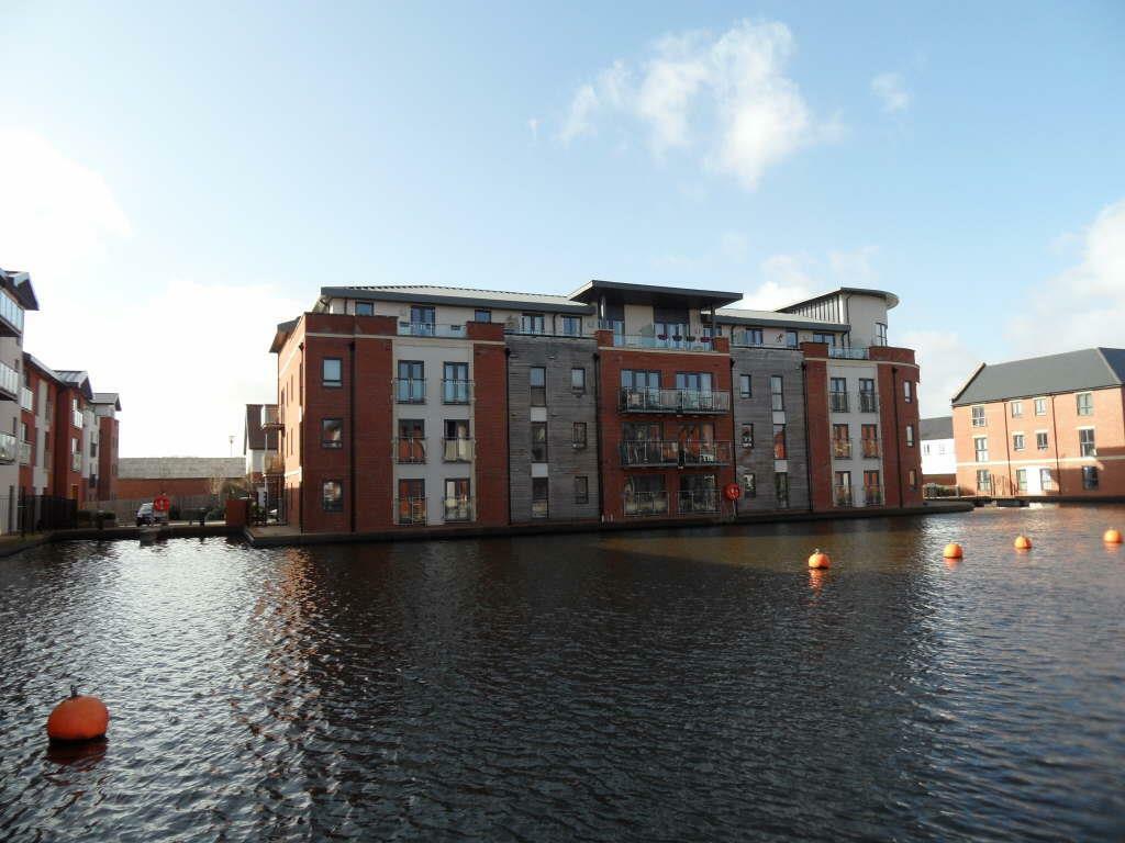 2 bedroom flat for sale in Waterfall House, Waters Edge, Stourport, DY13
