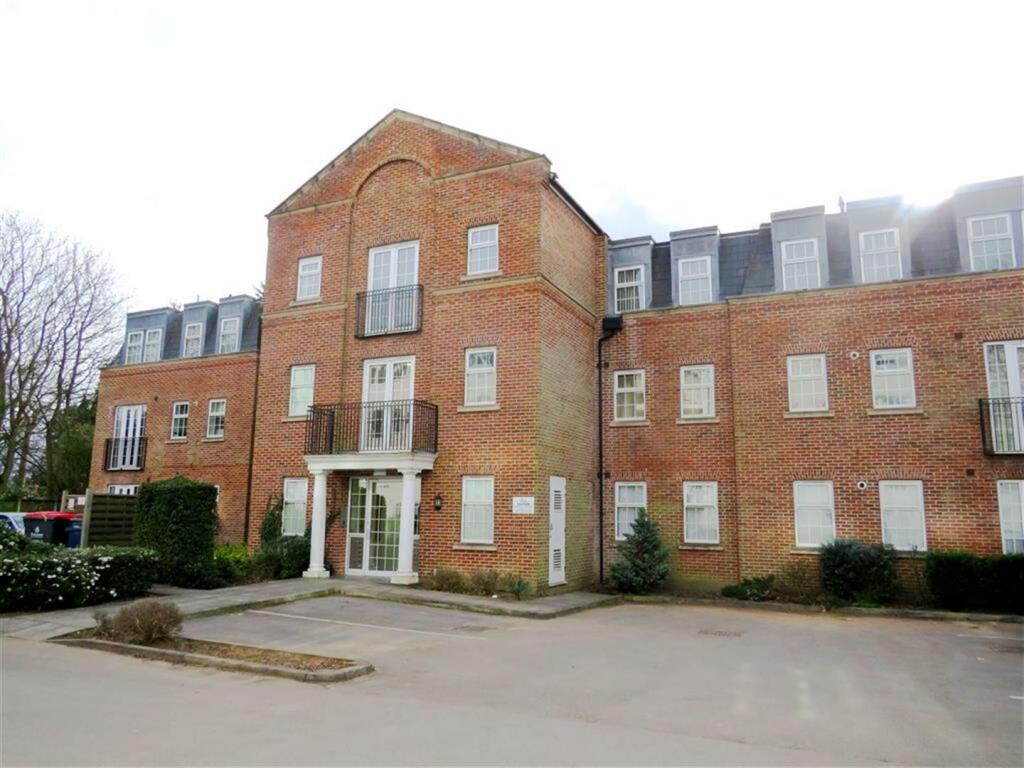 2 bedroom apartment for rent in Chatsworth Court, Bawtry Road, DONCASTER, DN4