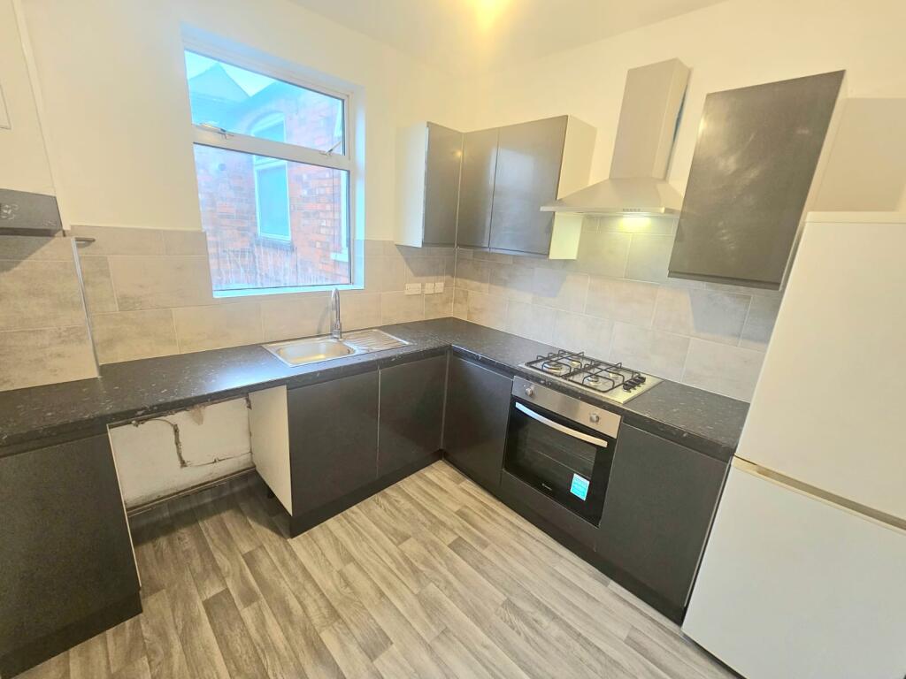 2 bedroom apartment for rent in Evington Road, LEICESTER, LE2