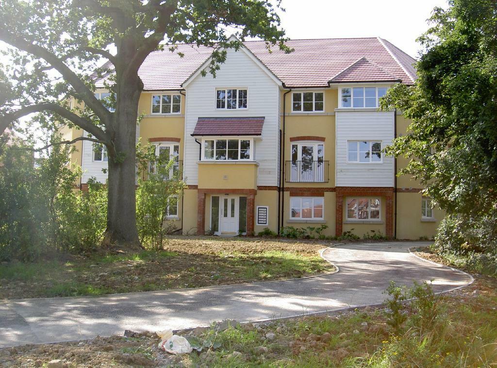 2 bedroom house for rent in Bluebell Road, Park Farm, Ashford, TN23