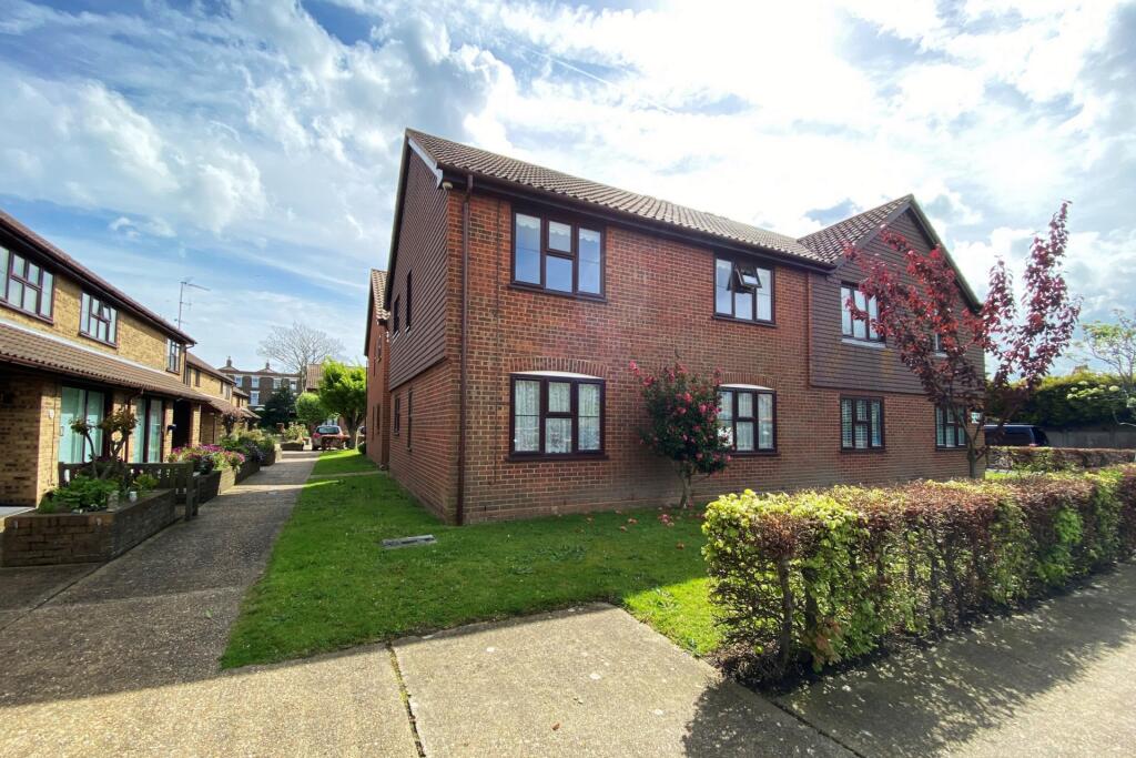 1 bedroom retirement property for sale in Bridgeside, Deal, CT14