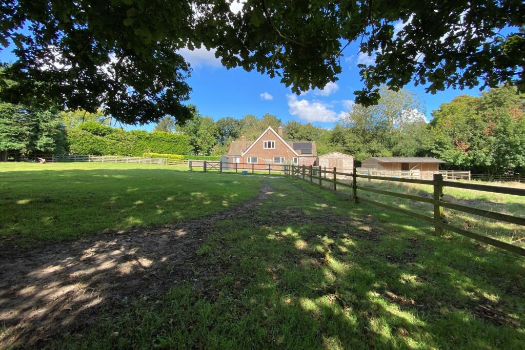 Additional property image - Chapel Lane, Ripple, CT14