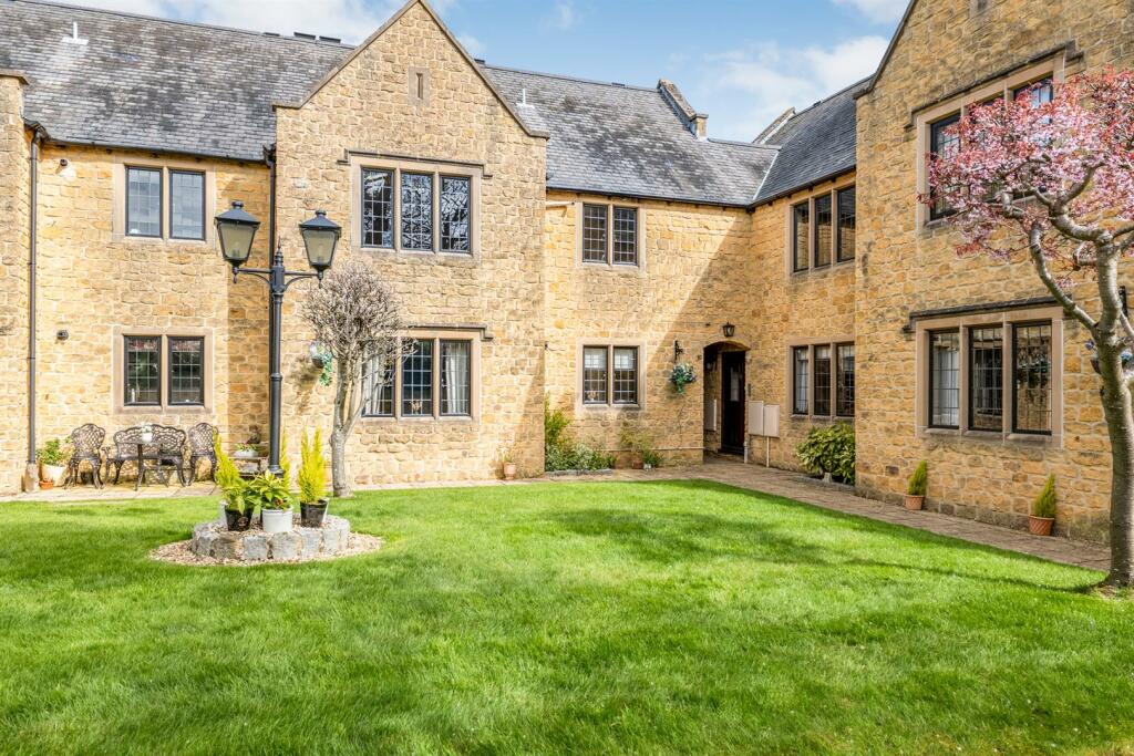 1 bedroom for sale in Seymour Gate, Chipping Campden, GL55