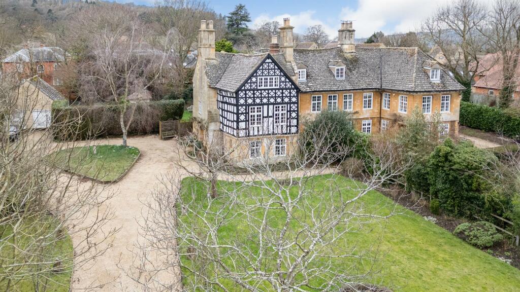 5 bedroom house for sale in Main Street, Dumbleton, WR11