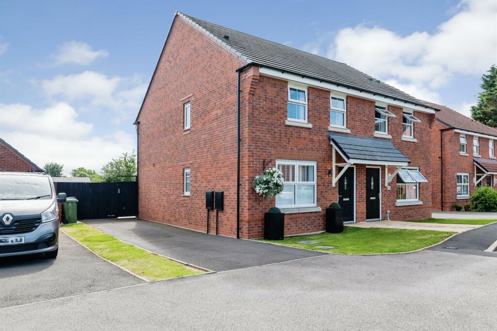 Main image of property: Chestnut Grange, Offenham, Evesham