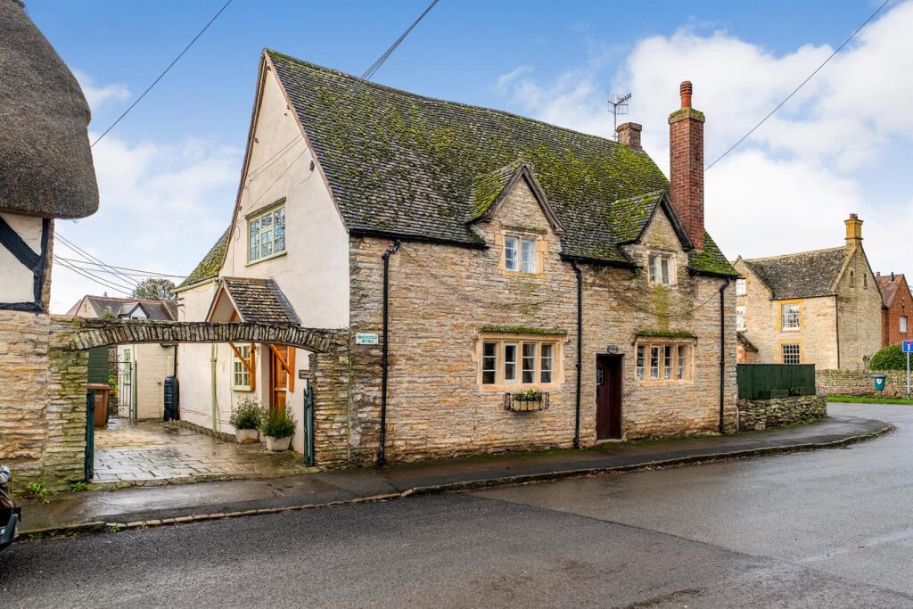 Main image of property: Main Street, Offenham, Evesham